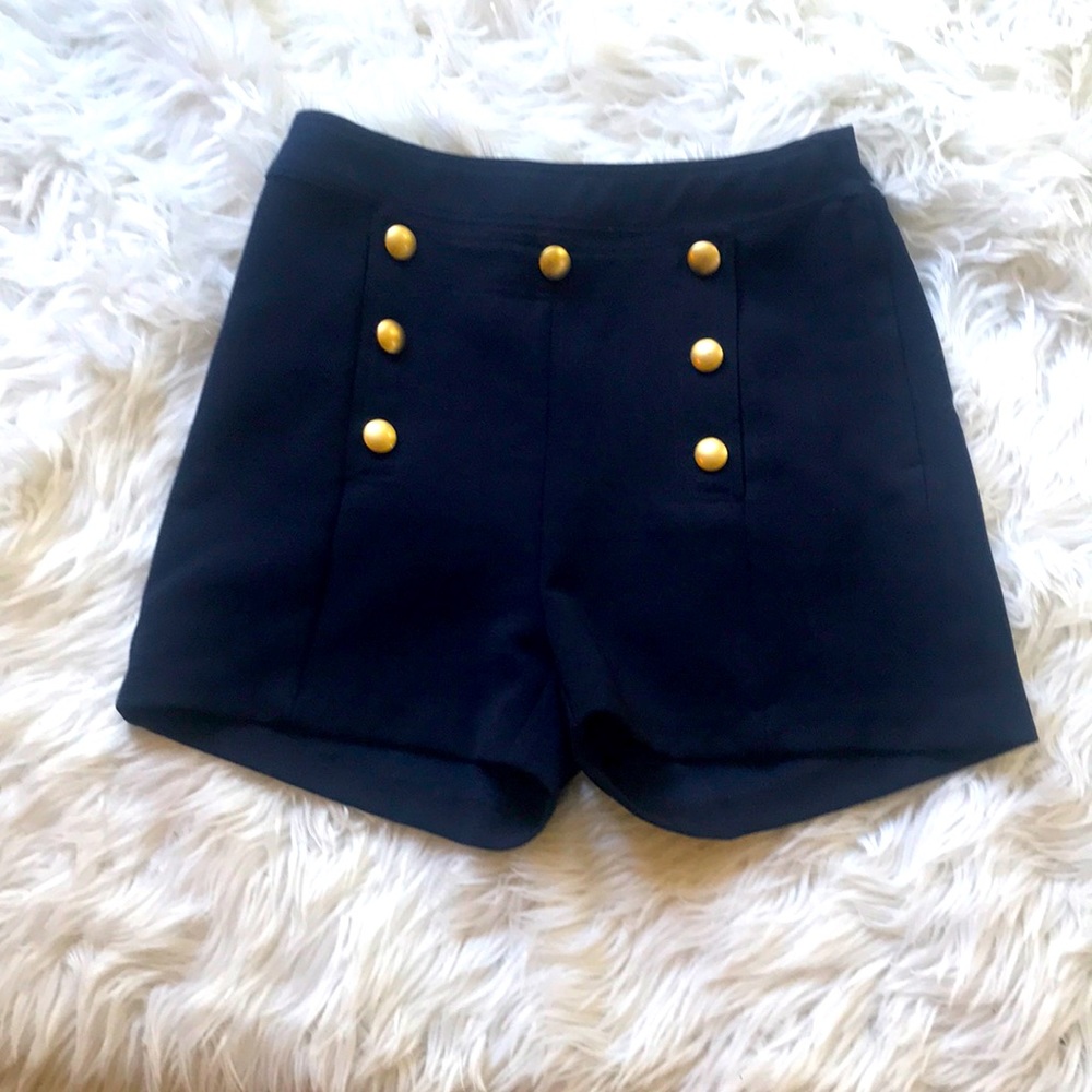 Very cute Lucyparis Size M